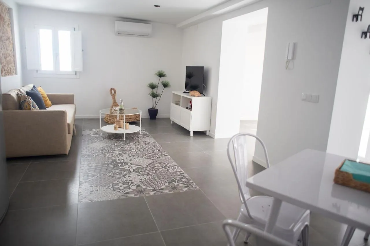 Apartamento El Tanguillo Little Apartments